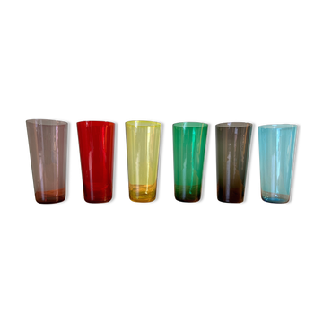 Vintage liquor and wine glasses, mid century modern from 1960s for apartment decoration / tableware