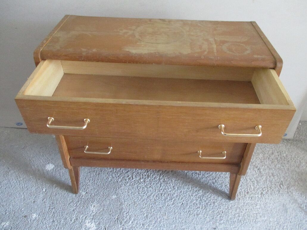 Chest of drawers vintage
