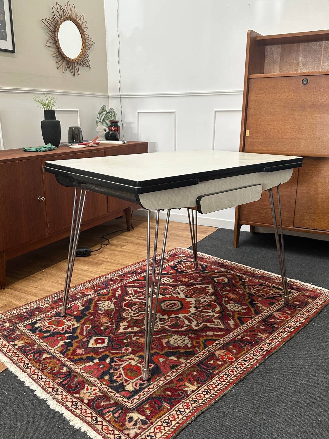 Formica table with eiffel legs and extension