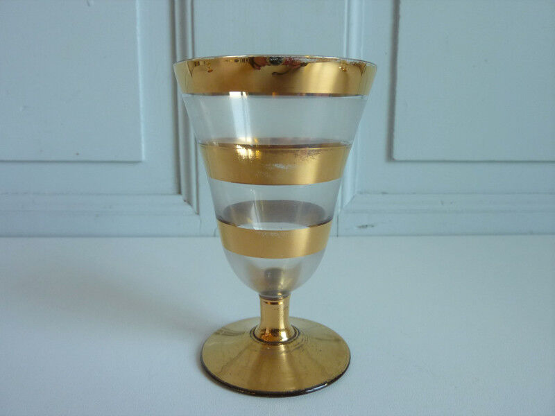 Set de 4 verres à pied rayés dorés