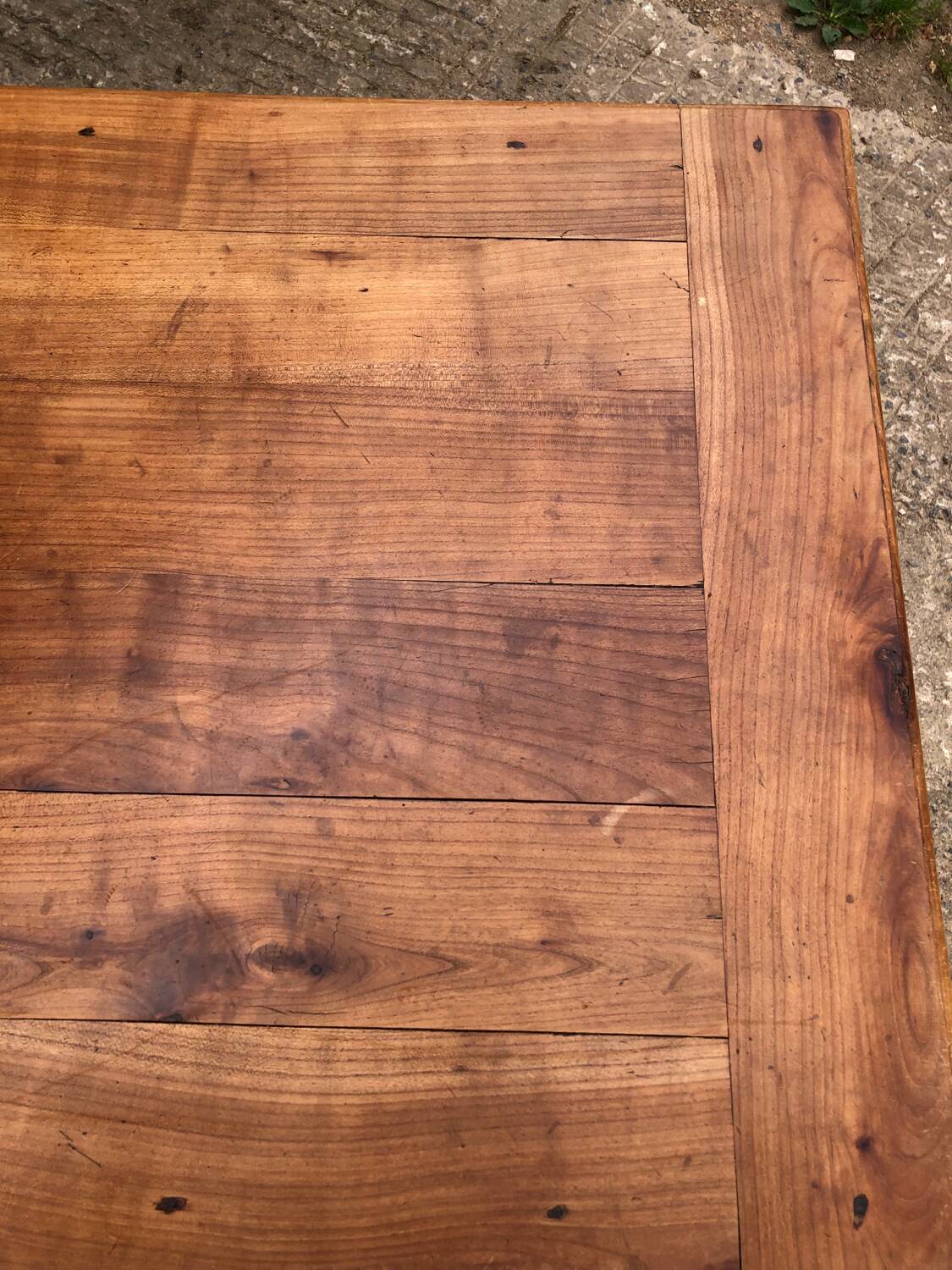 Antique cherry farmhouse table with 2 drawers and 1 pull-out