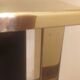 Lampe de table moderniste années 70 laiton  décor jonc