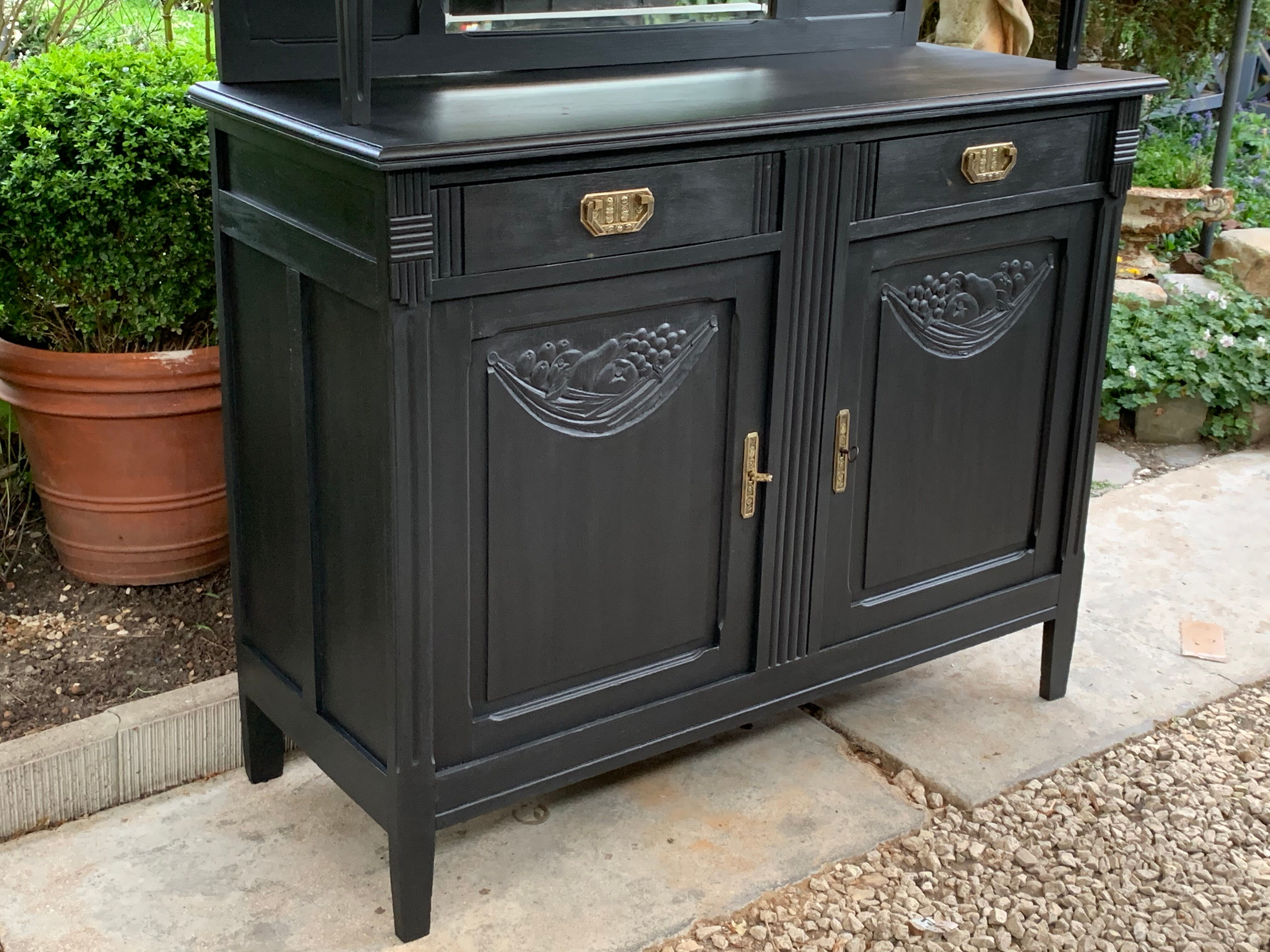 Art Deco Parisian buffet