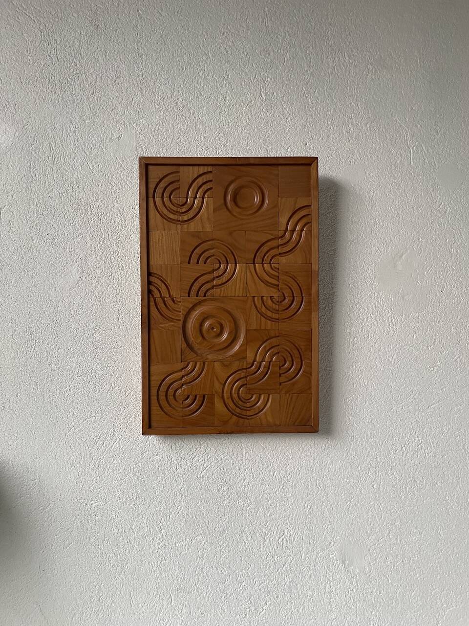 Bas relief cadre bois sculpté