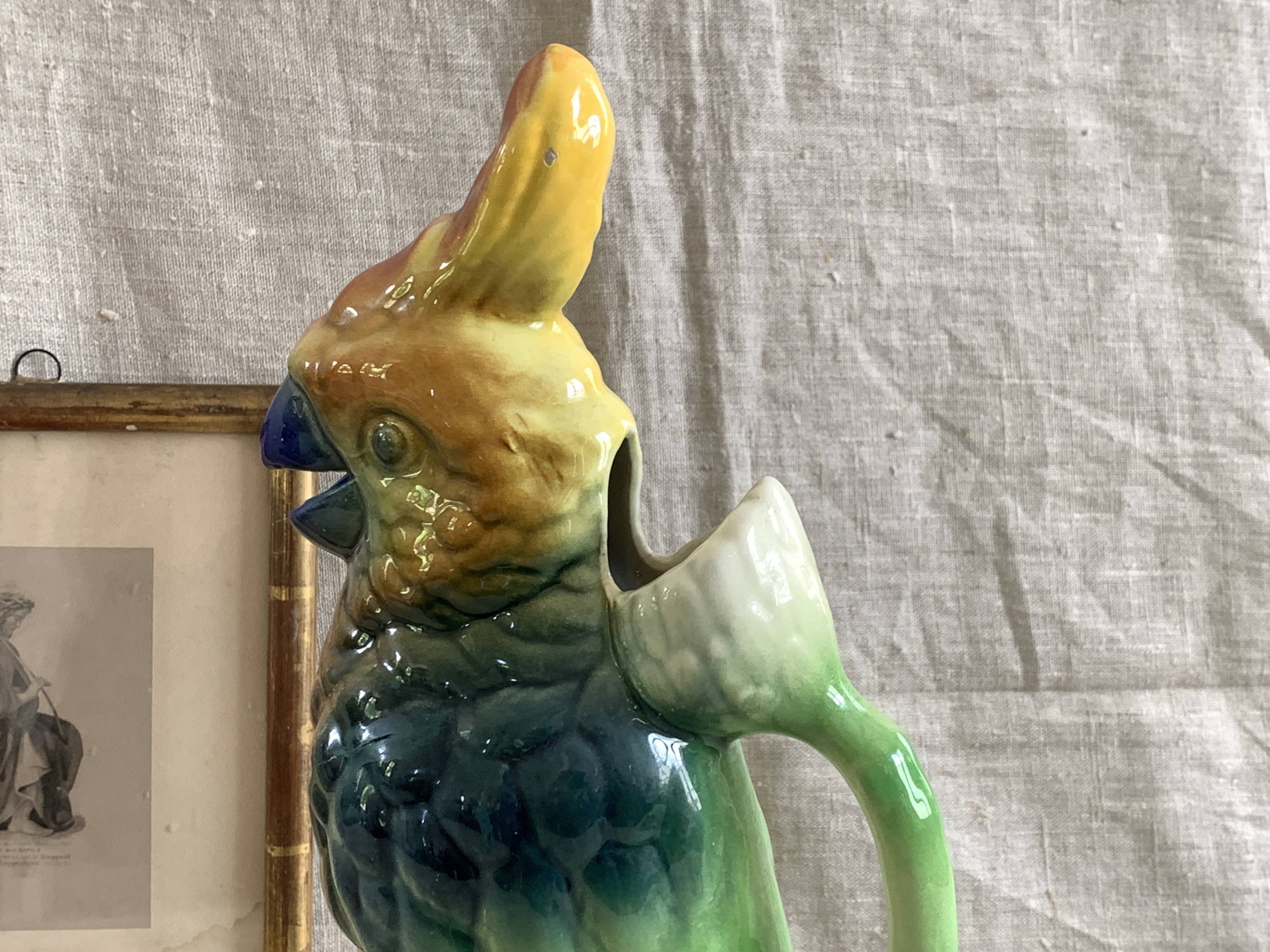 Carafe Perroquet en barbotine Saint Clément