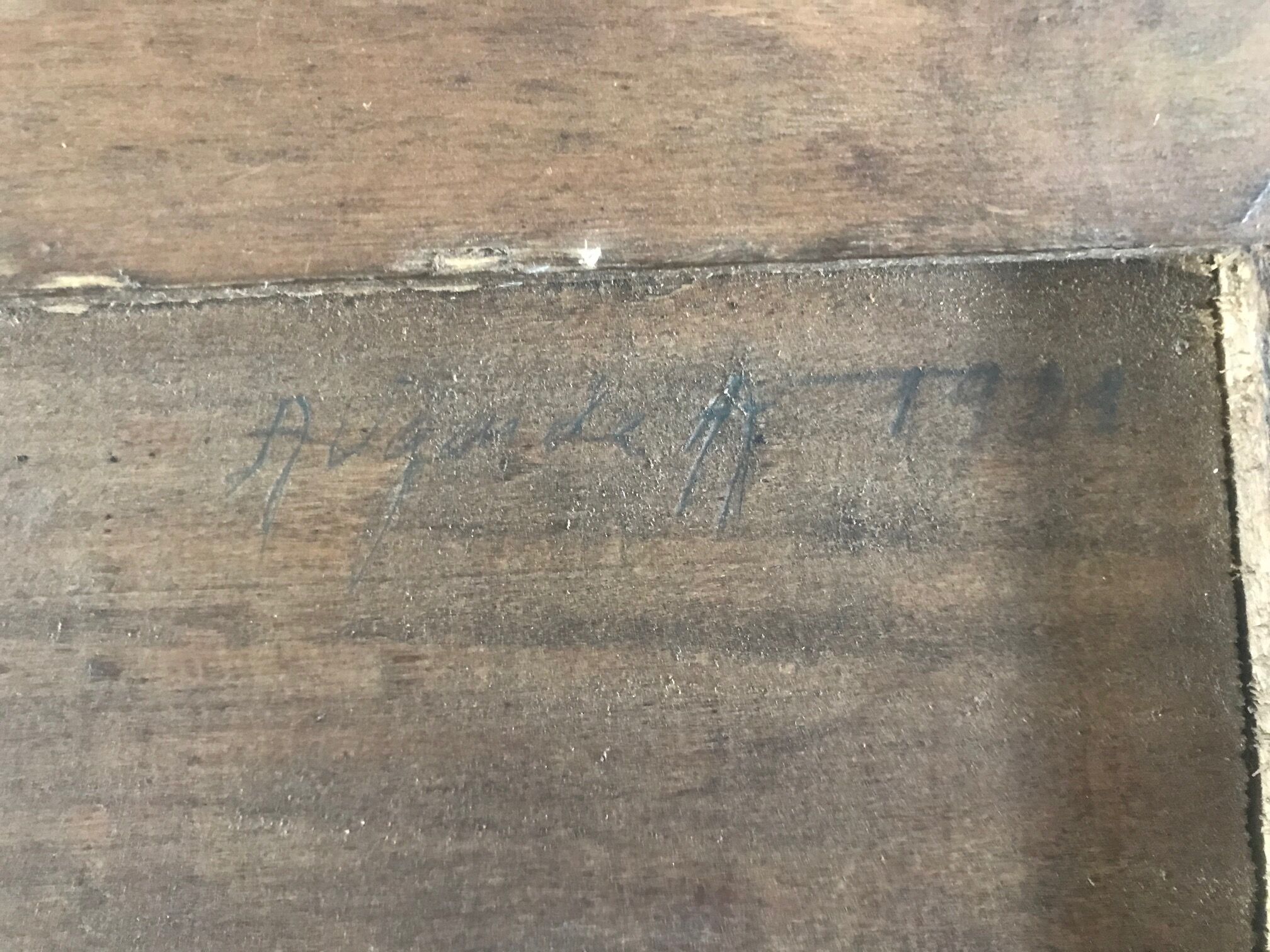 Unique small jumping chest of drawers