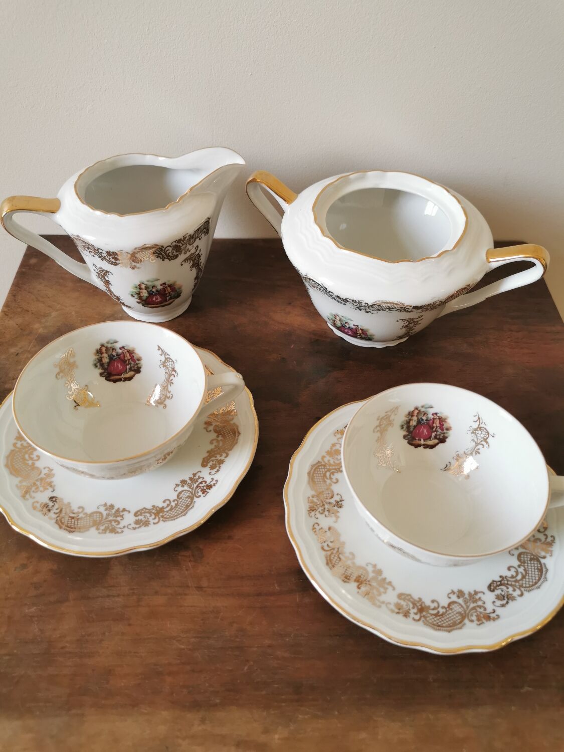 Duo of vintage porcelain cups