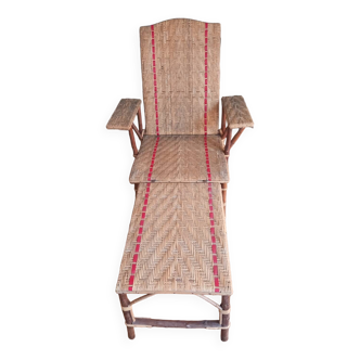 Rattan lounge chair