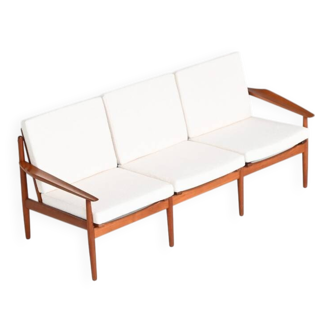 Svend Age Eriksen three-seat sofa in teak Glostrup Denmark 1960