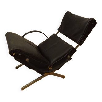 Tecno P40 chaise longue  , cuir noir