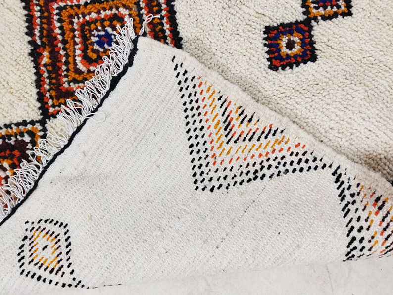 Moroccan berbere carpet 300x180cm