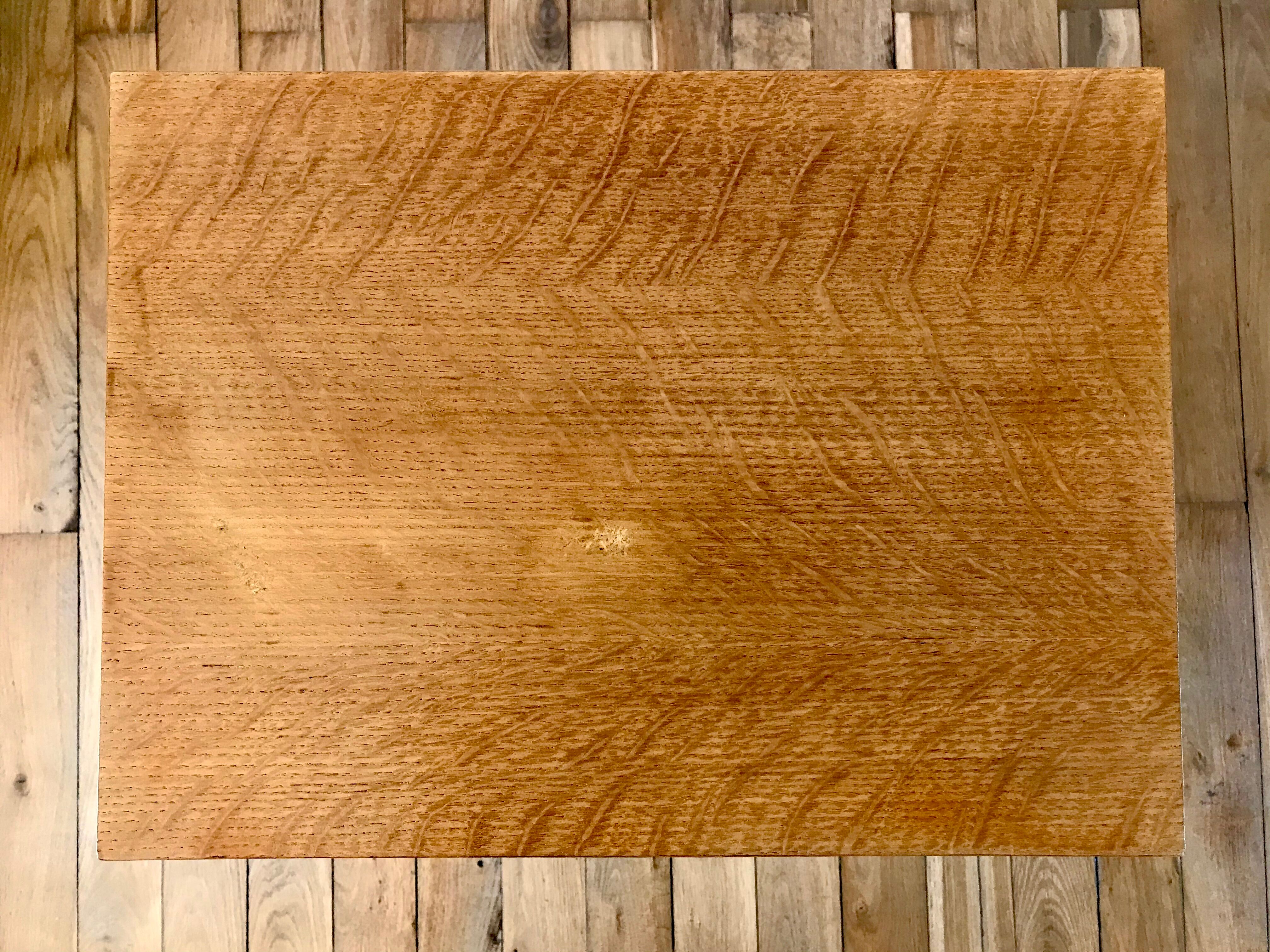 Storage in oak veneer 50s