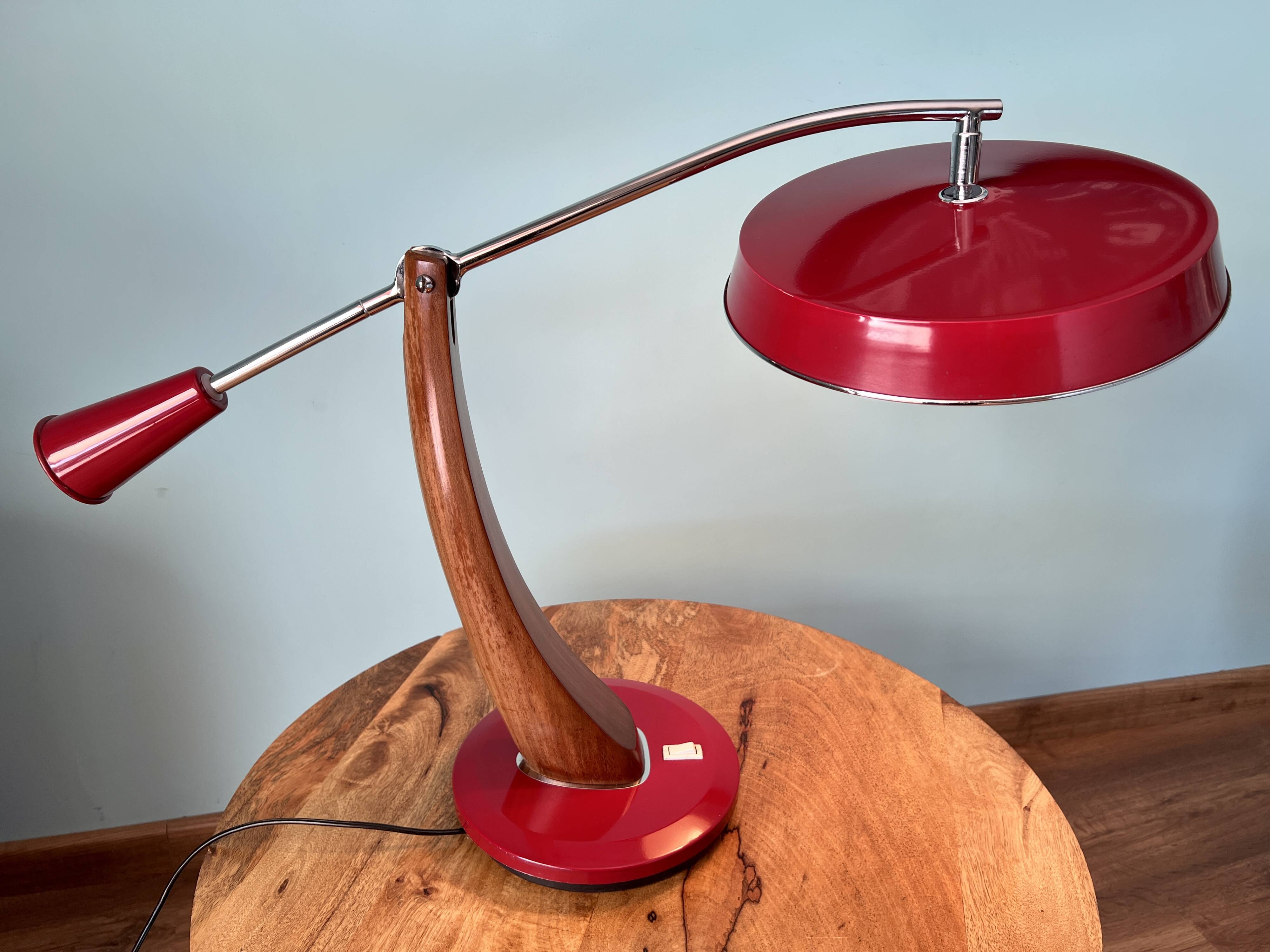 Desk lamp, FASE lamp President Pendulo model for office or apartment decoration, midcentury decor