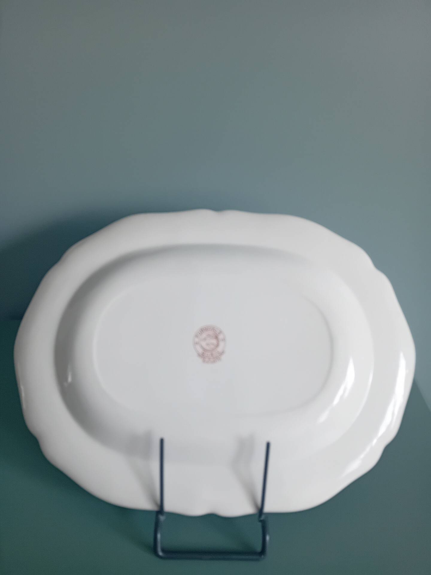 Oval plate Furnivals
