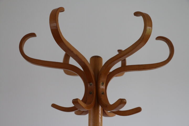 Baumann simple light beech parrot coat holder