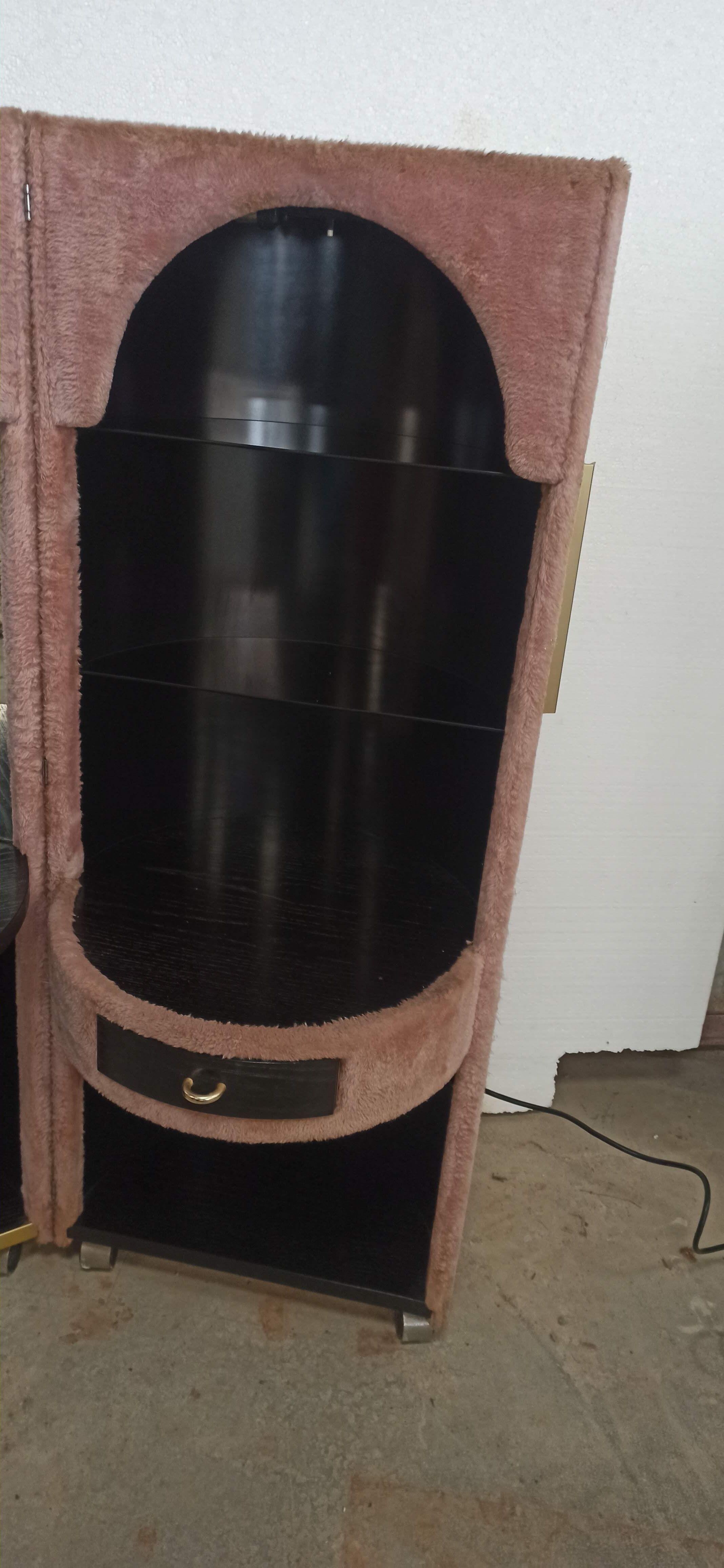 70's moumoutte dressing table, distributed by Roche Bobois