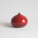 Red fig vase by Rogier Vandeweghe for Perignem, Belgium 1963.
