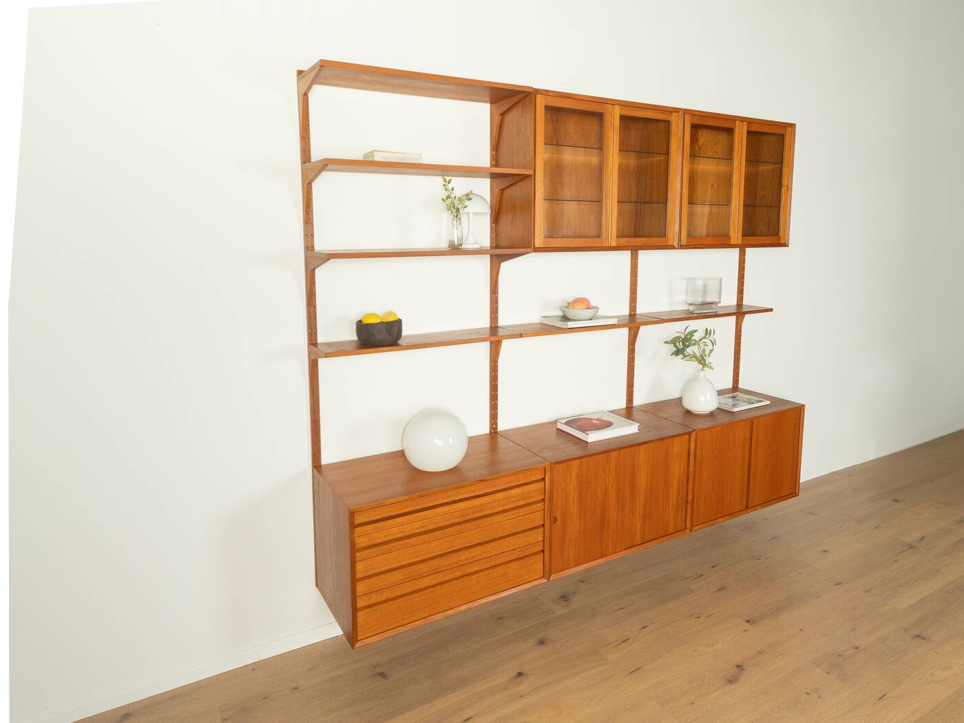 Cado | poul cadovius classic shelving system, 1960s, teak veneer