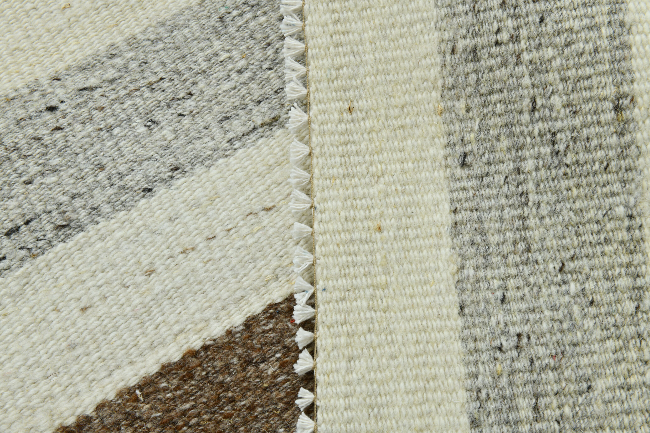 Handmade wool carpet 324x228cm