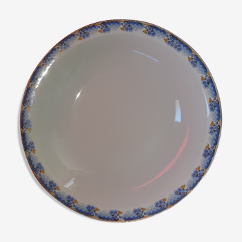 Porcelain dish