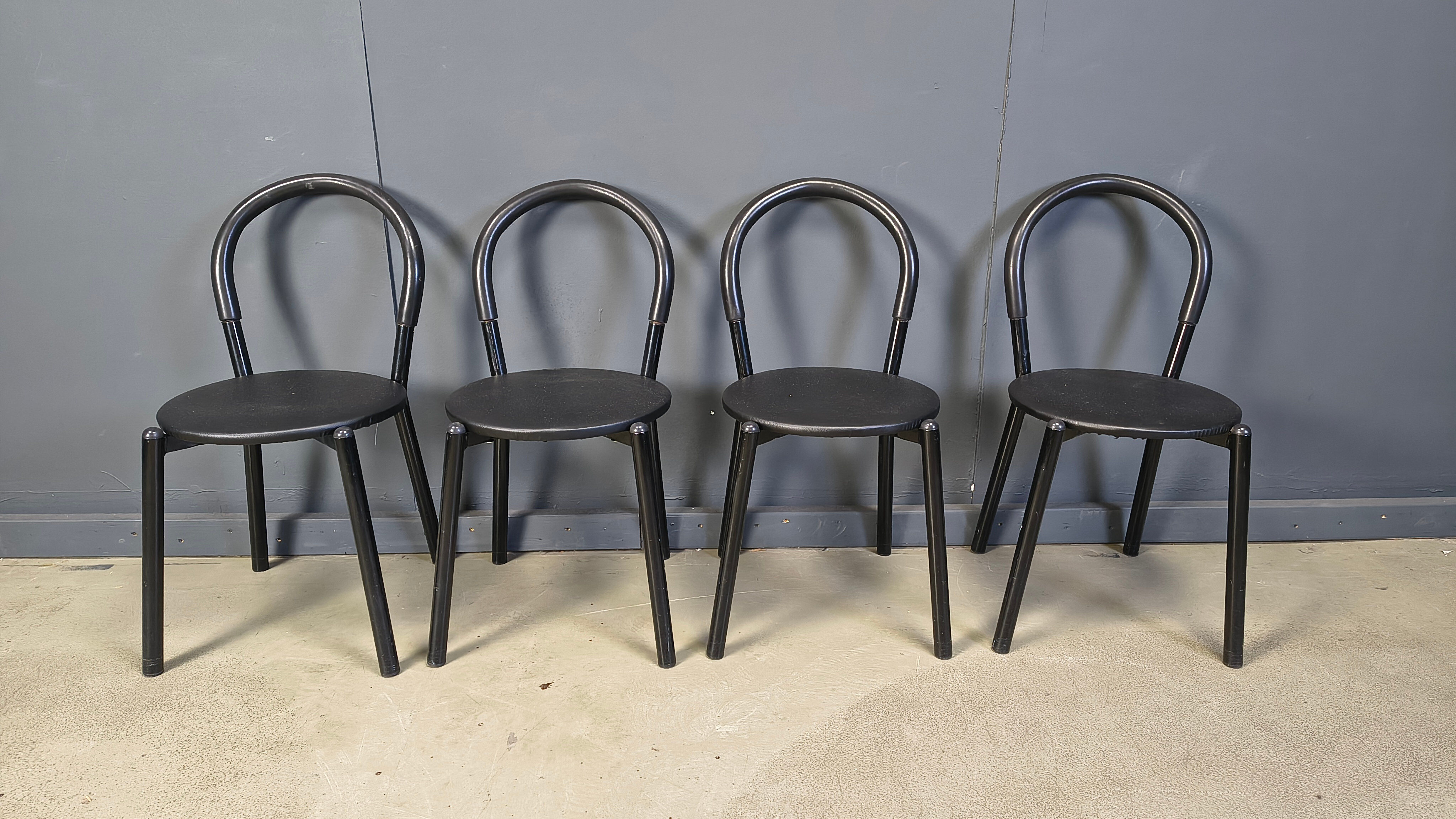 Postmodern Italian dining chairs set of 4 - 1980s