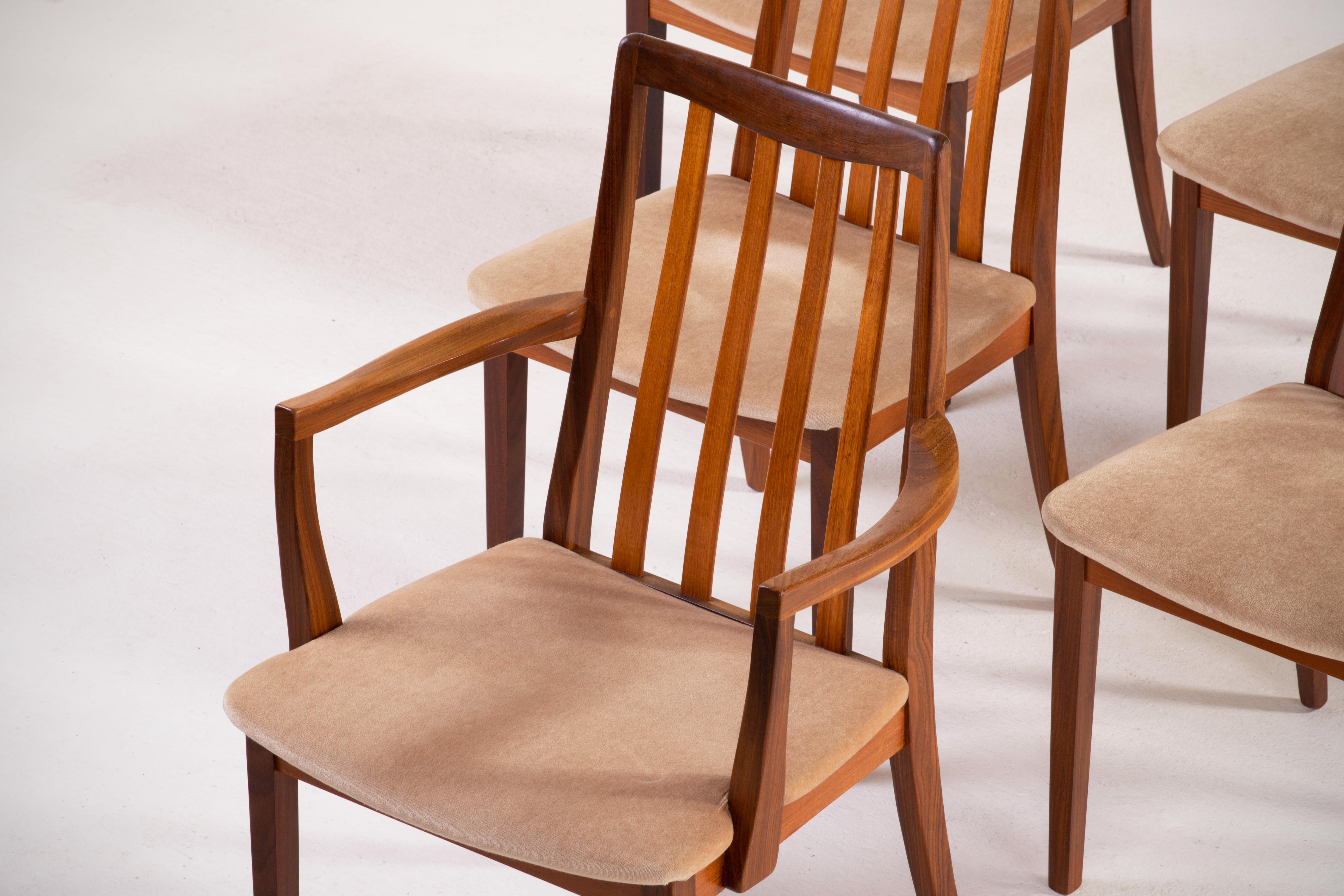 Série de 6 chaises scandinaves vintage