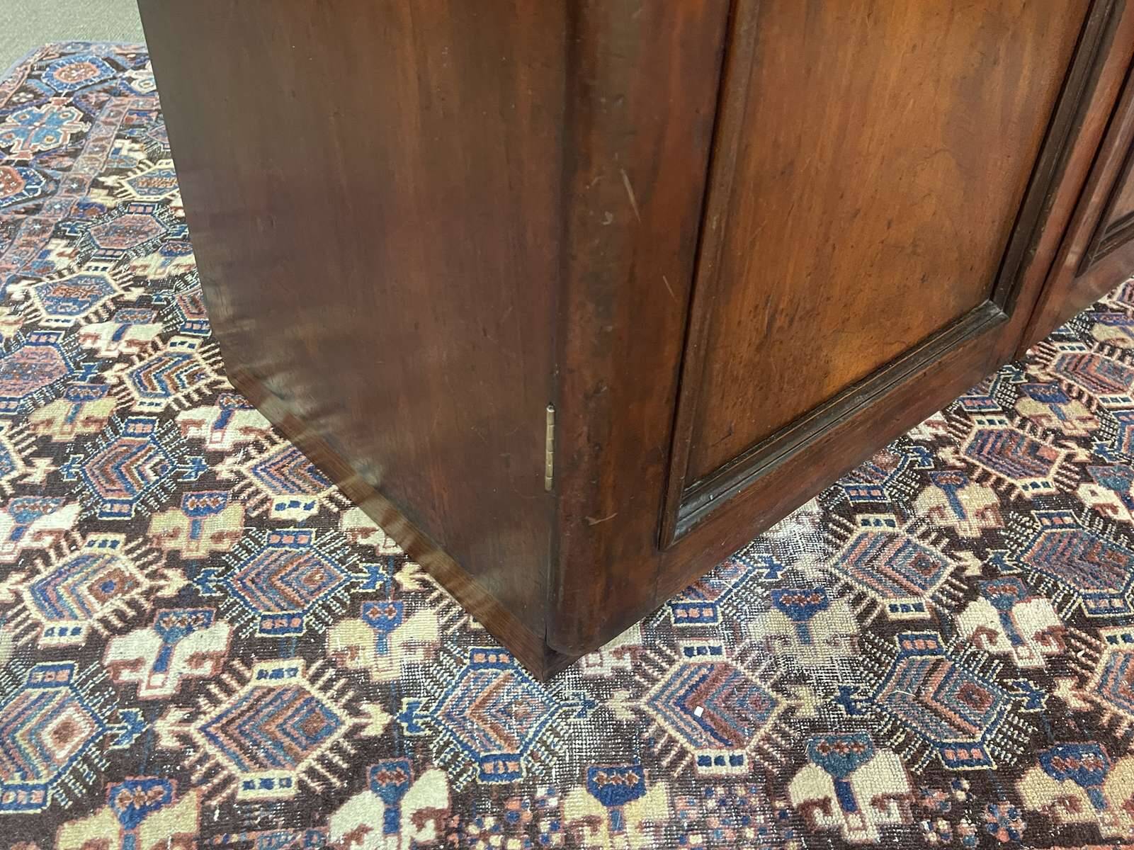 19th century English mahogany two-part bookcase