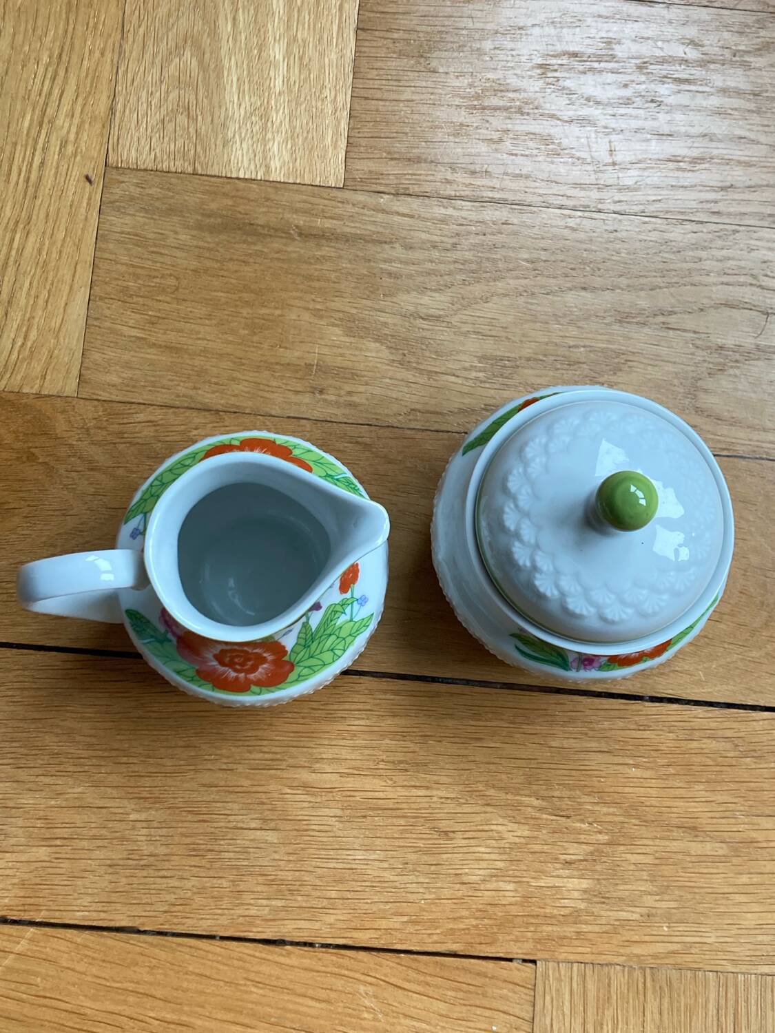 Sugar bowl and milk jug with flowers Hutschenreuther