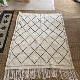 Berber rug 134x108 Azilal in beige ecru Moroccan wool with black diamonds
