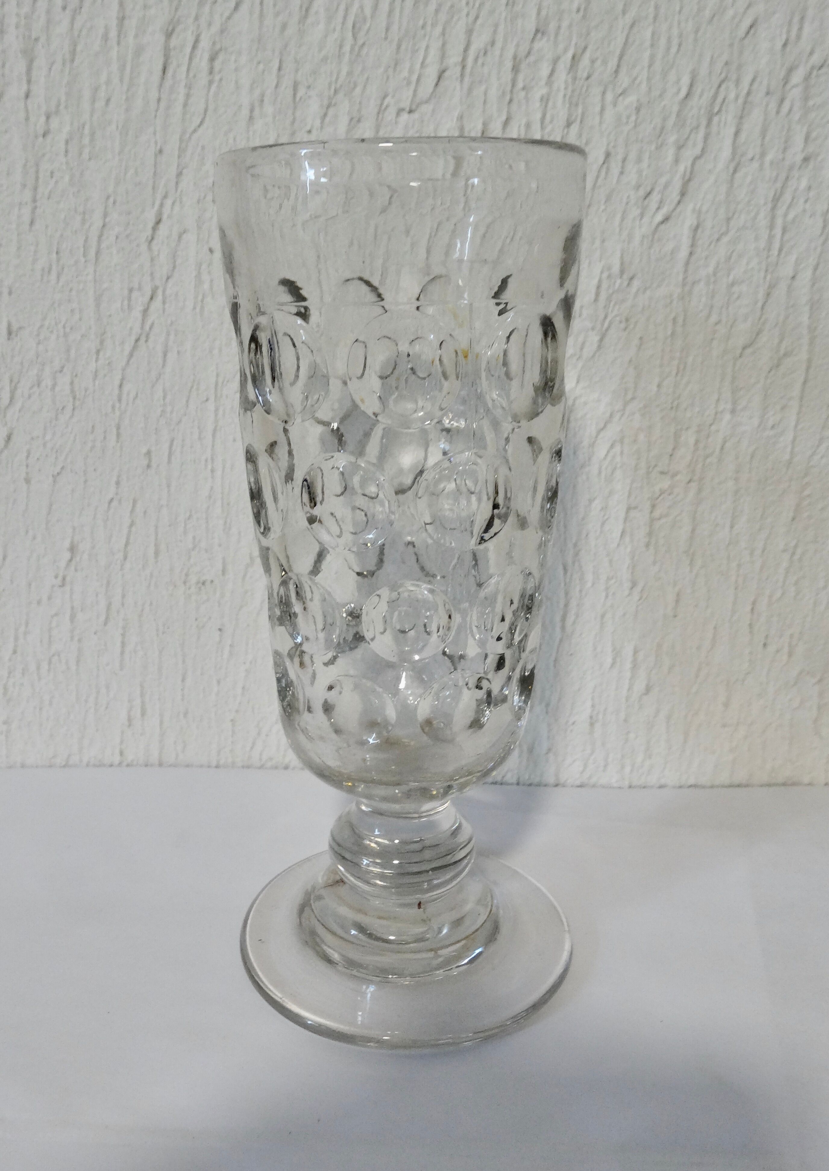 Ancien verre à absinthe