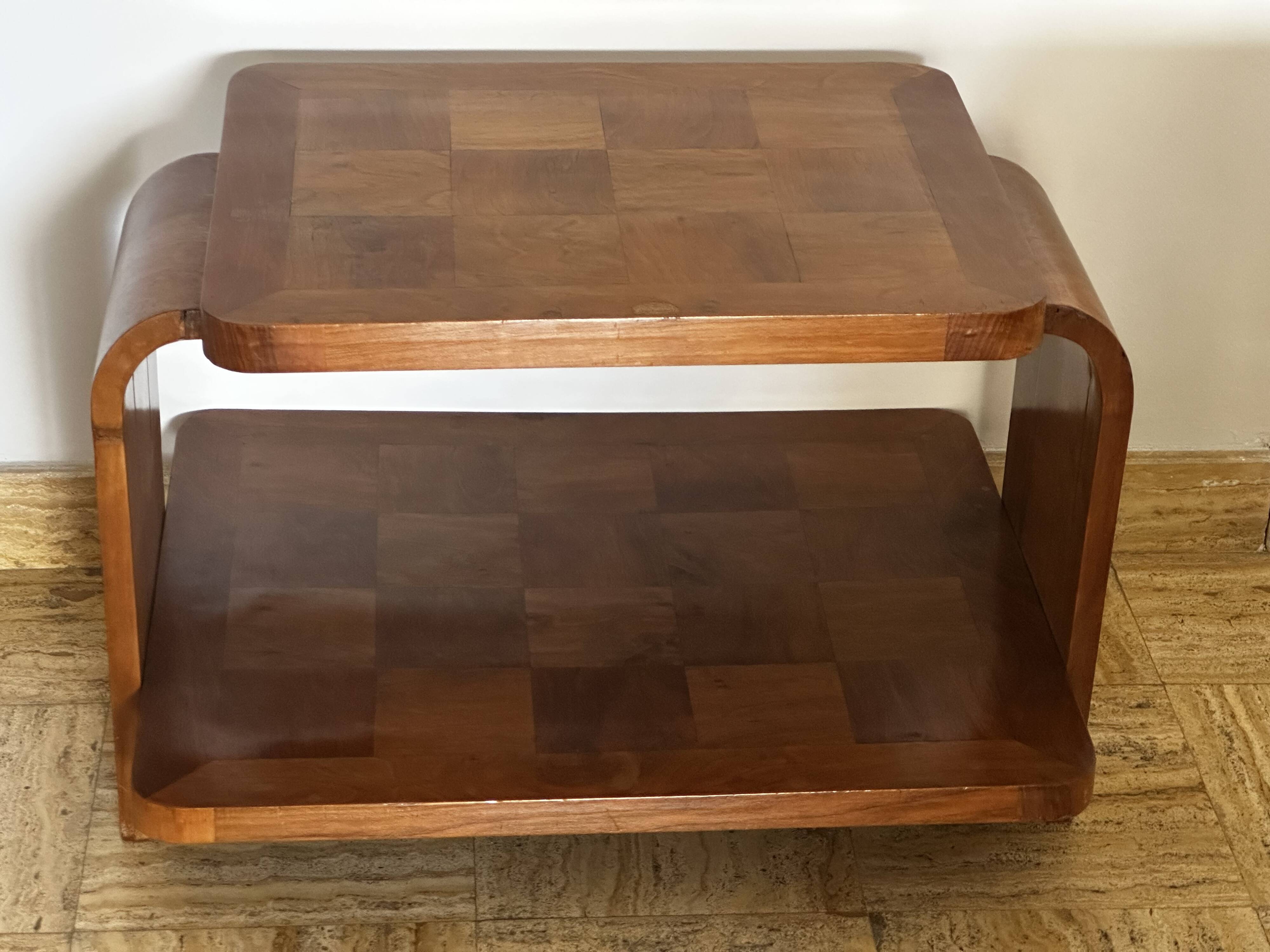 1930s Art Deco side table in marquetry walnut