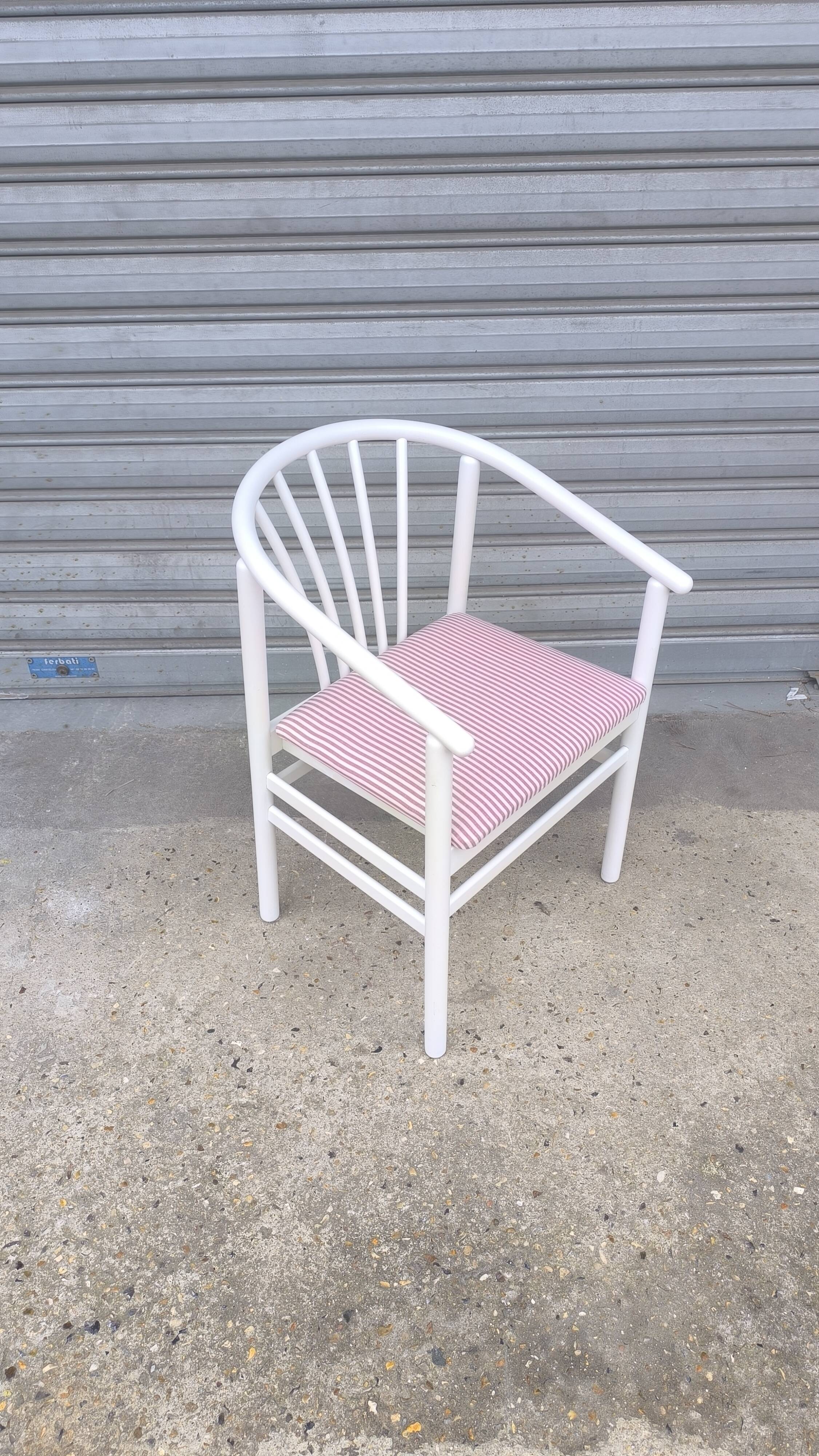 Italian armchair from the 80s