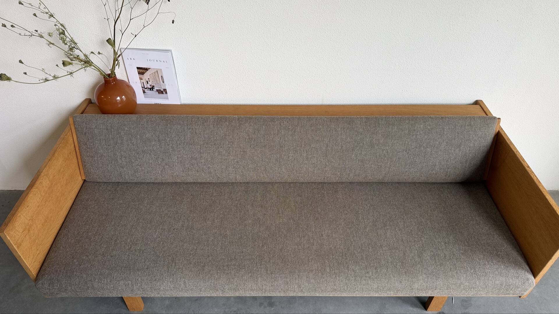 Vintage Daybed Hans Wegner oak
