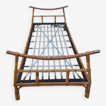 Single bed in bamboo