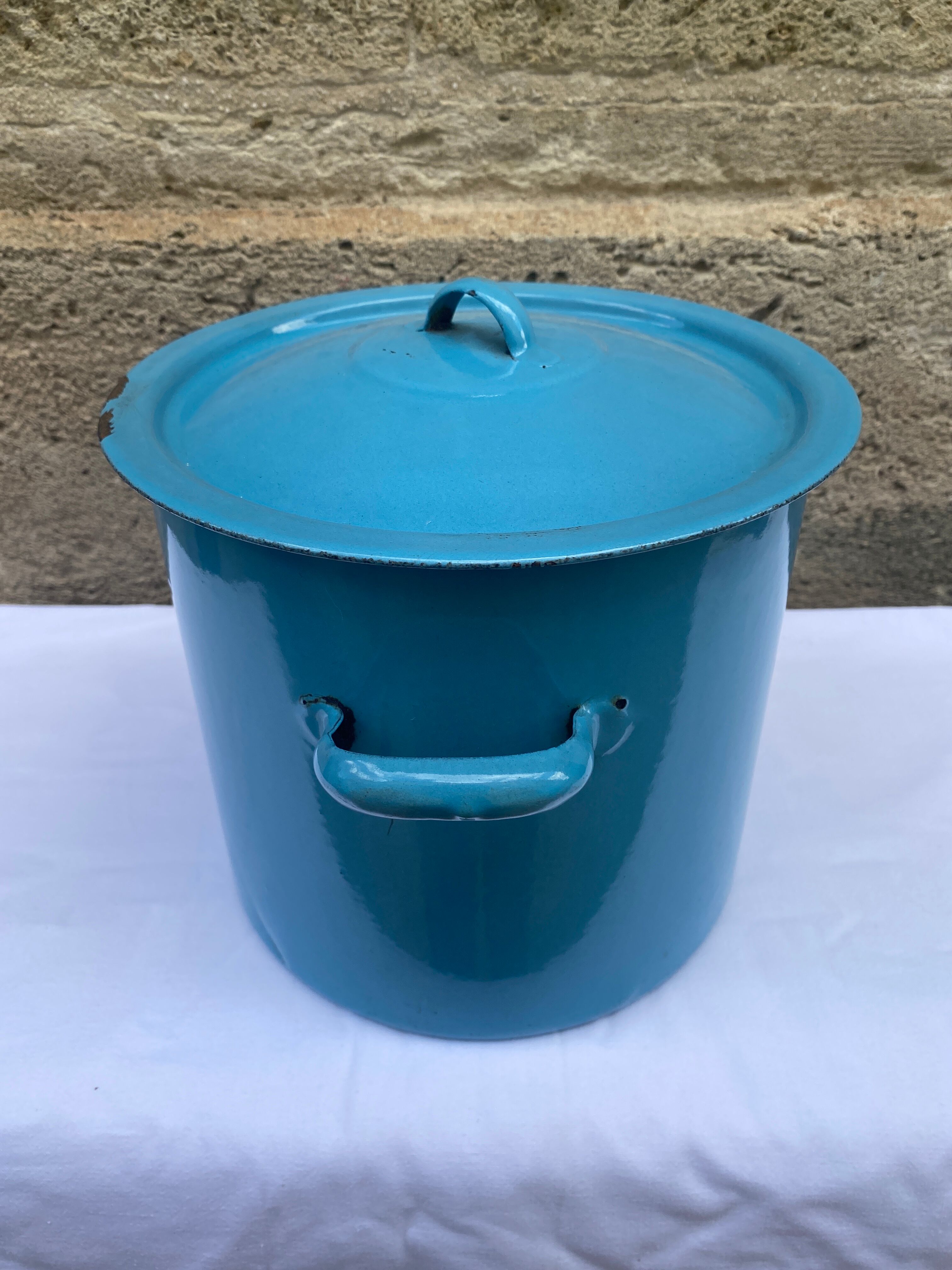 Old Blue Enamelled Pot