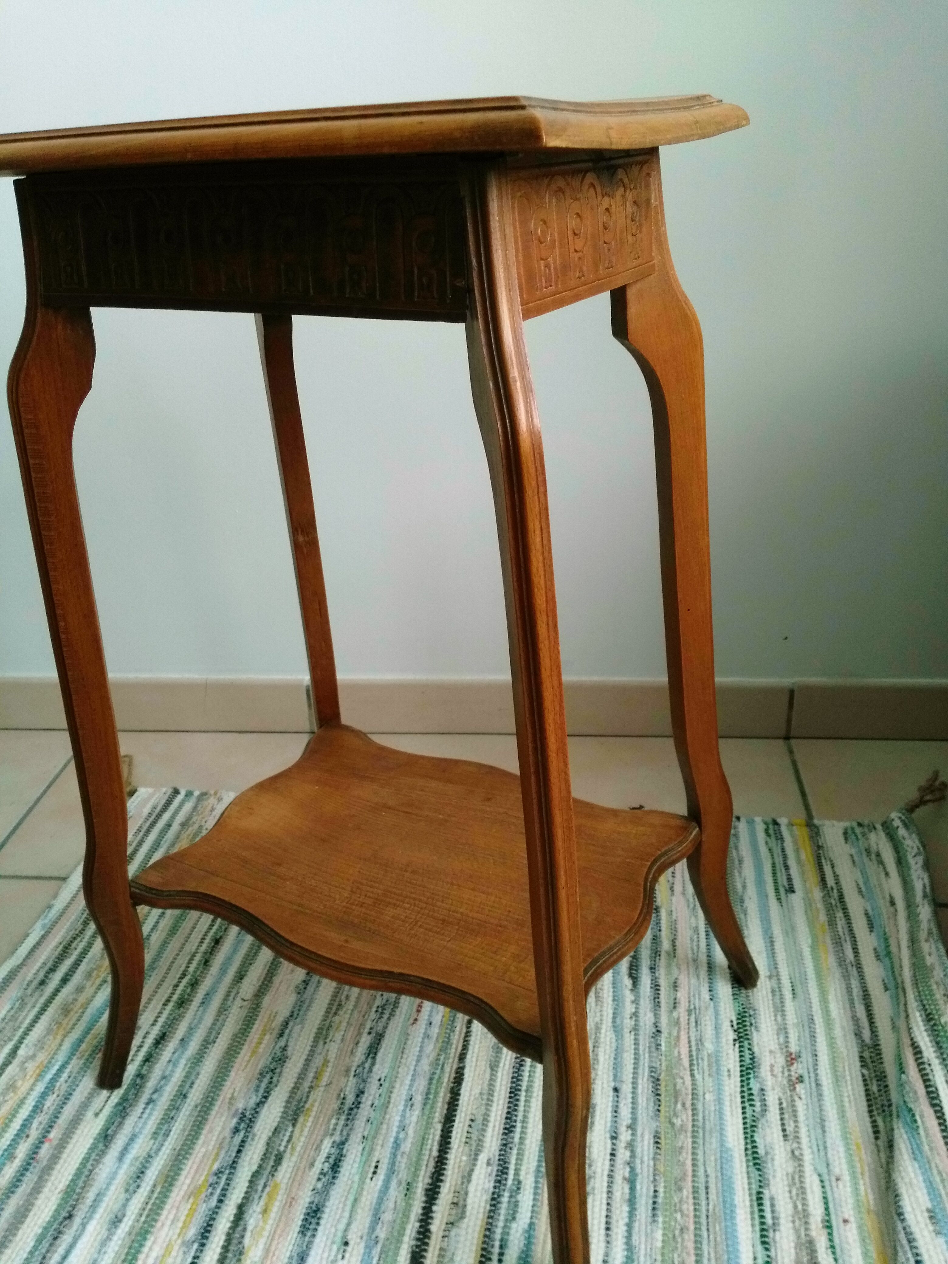 Art Deco side table wooden top