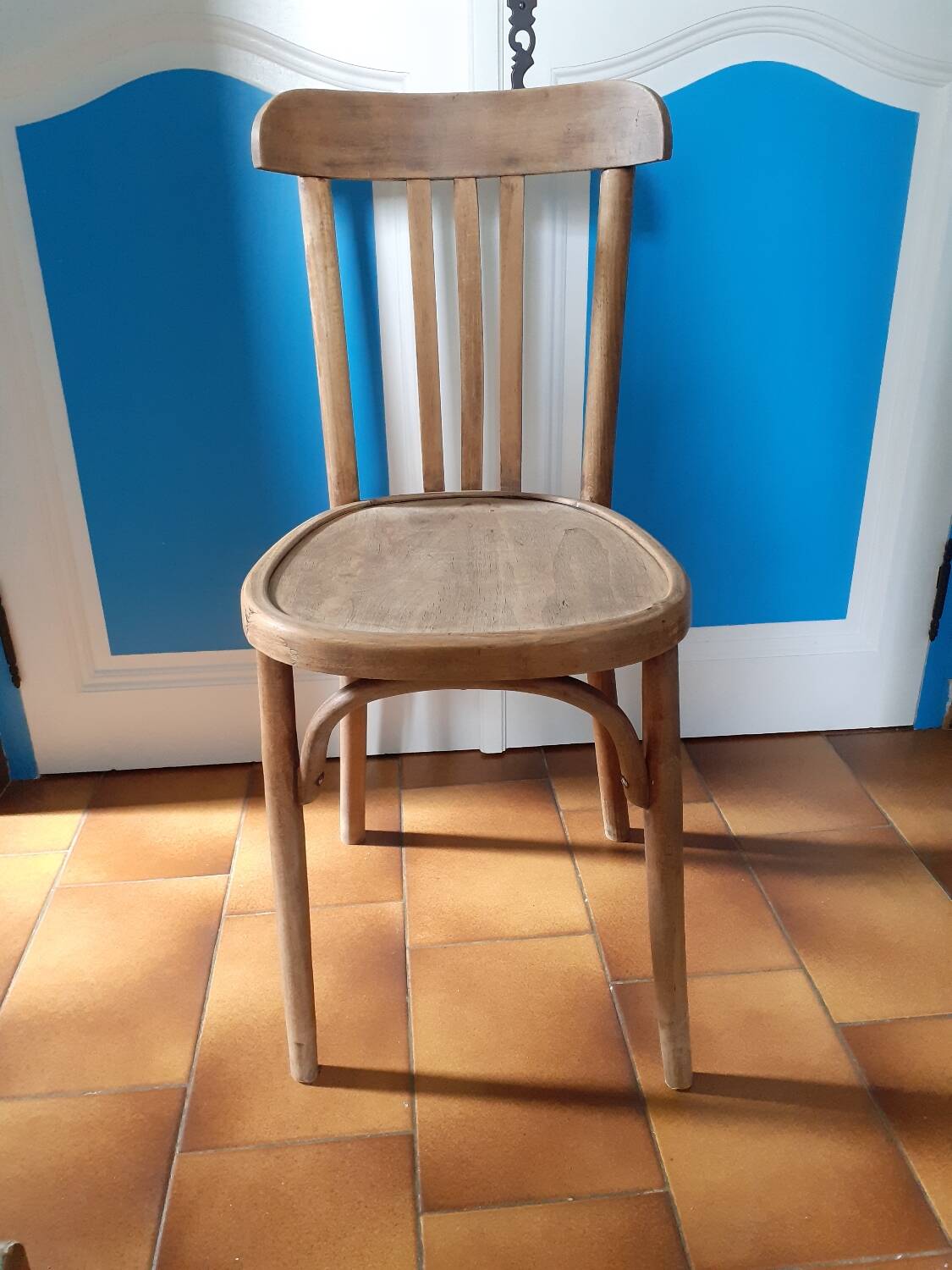 Bistro chair