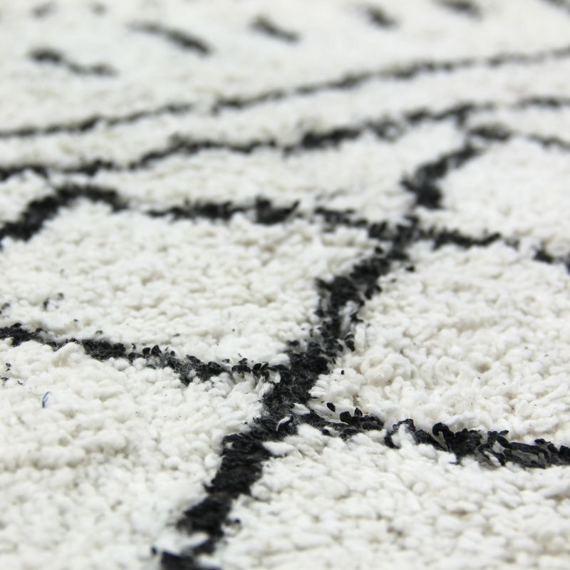 80 x 180 cm black pattern berber carpet