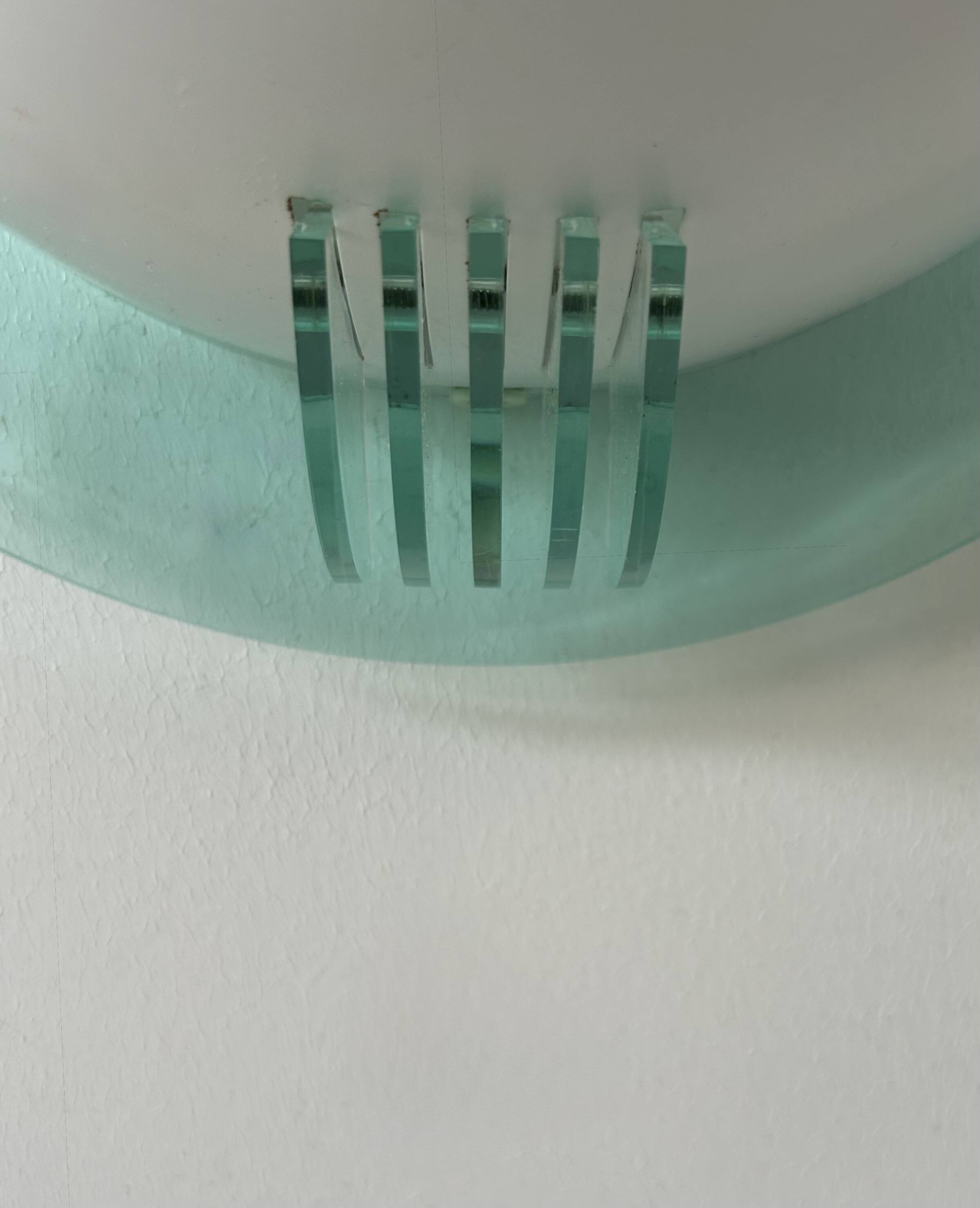 Pair of vintage post-modernist wall lights, white metal, perspex, France 1980