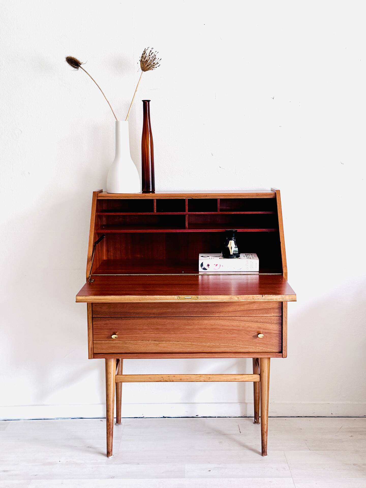 Cabinet secrétaire vintage des années 1960