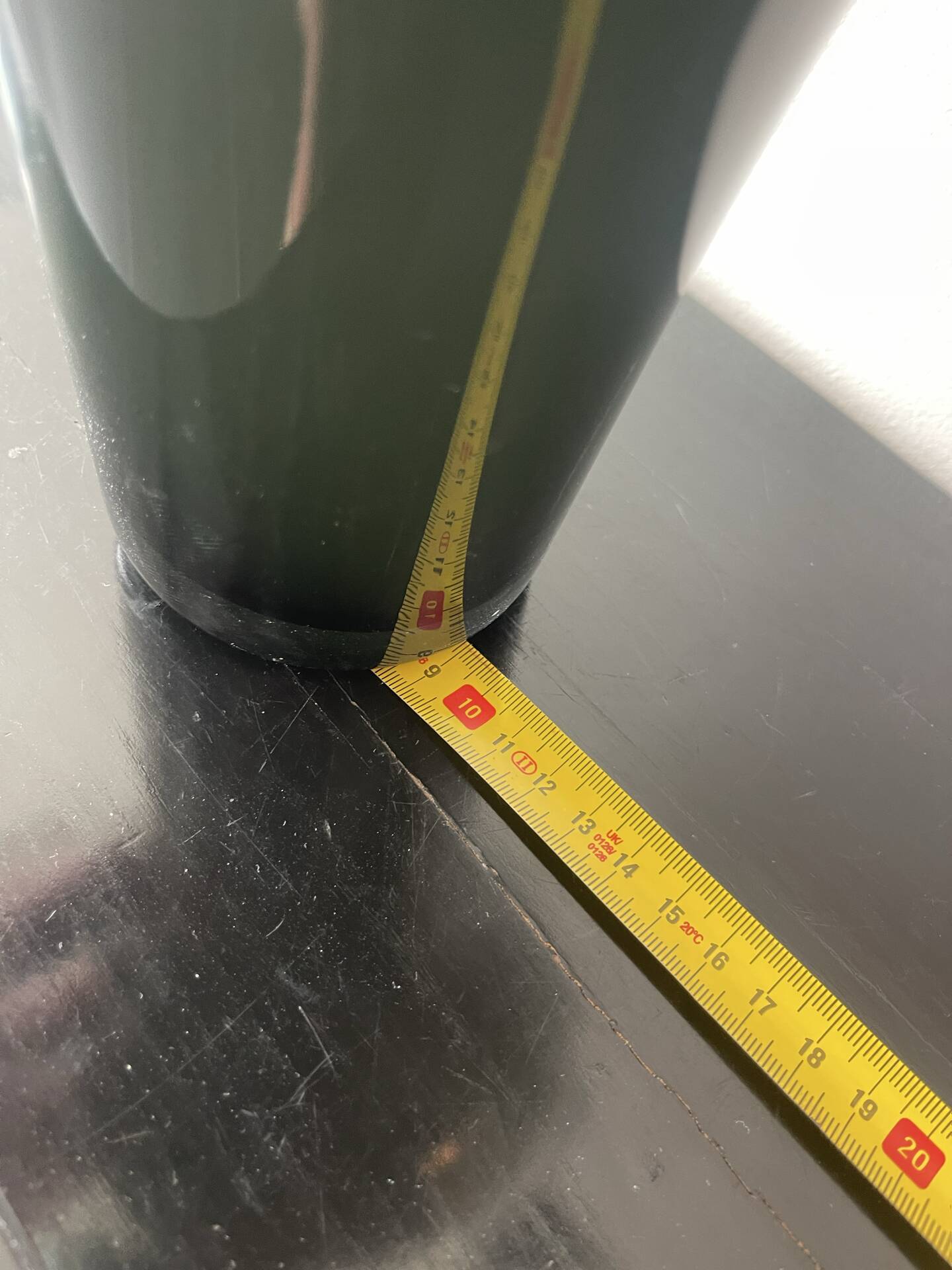 Magnifique Vase J Line neuf couleur kaki