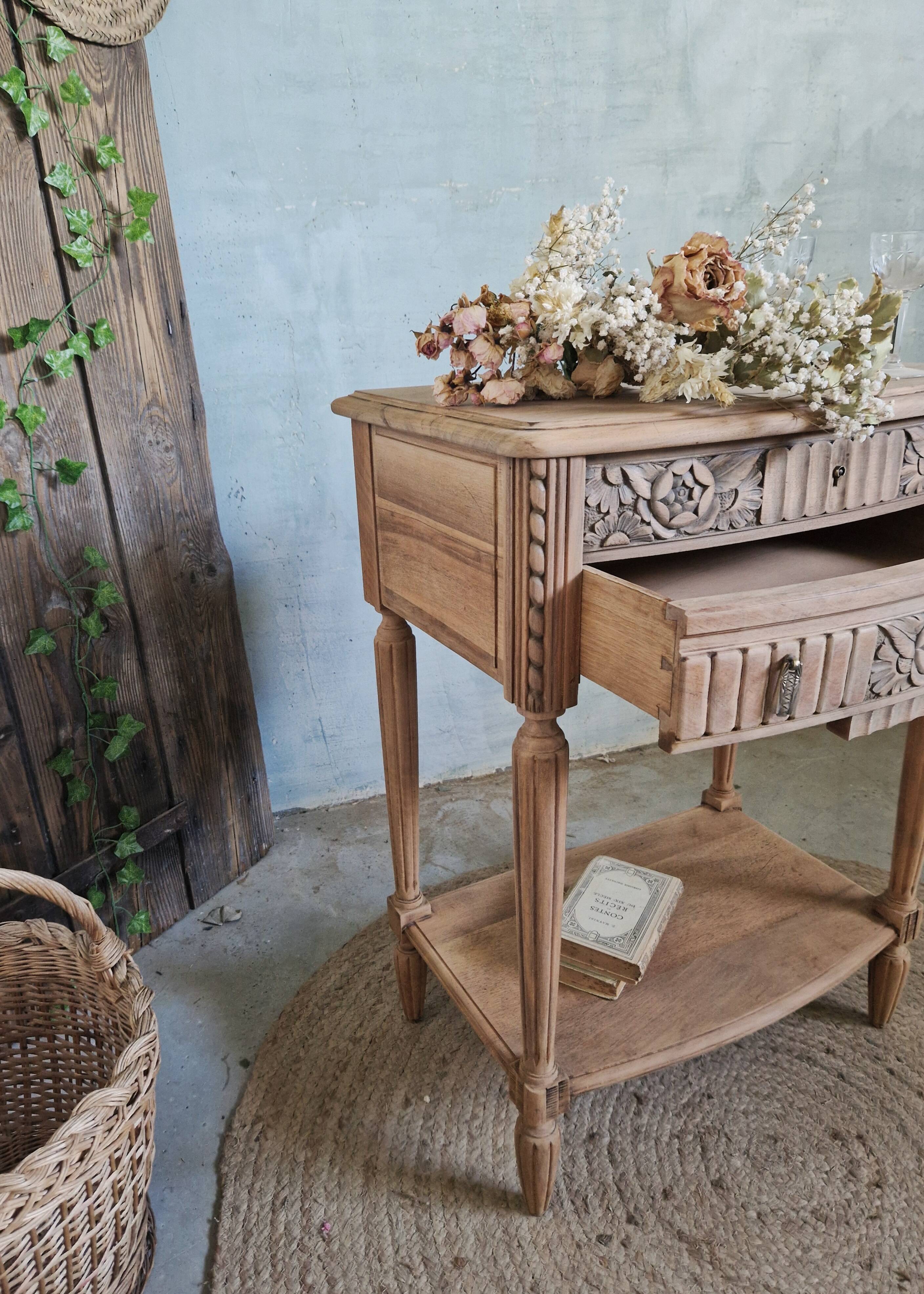 Beautiful Art Deco dressing table