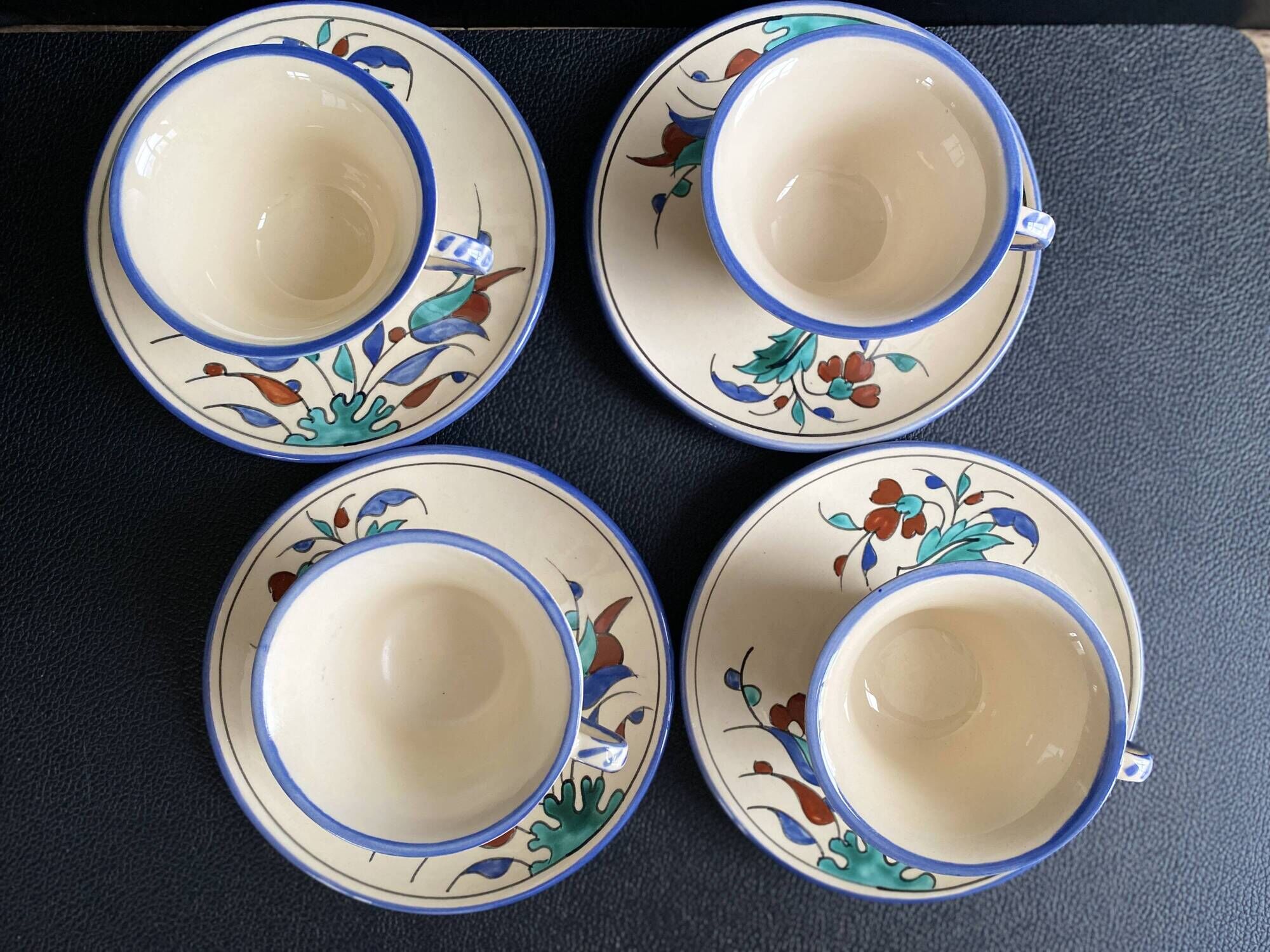 Set of 4 handmade cups and saucers – Hand-painted – Izni style