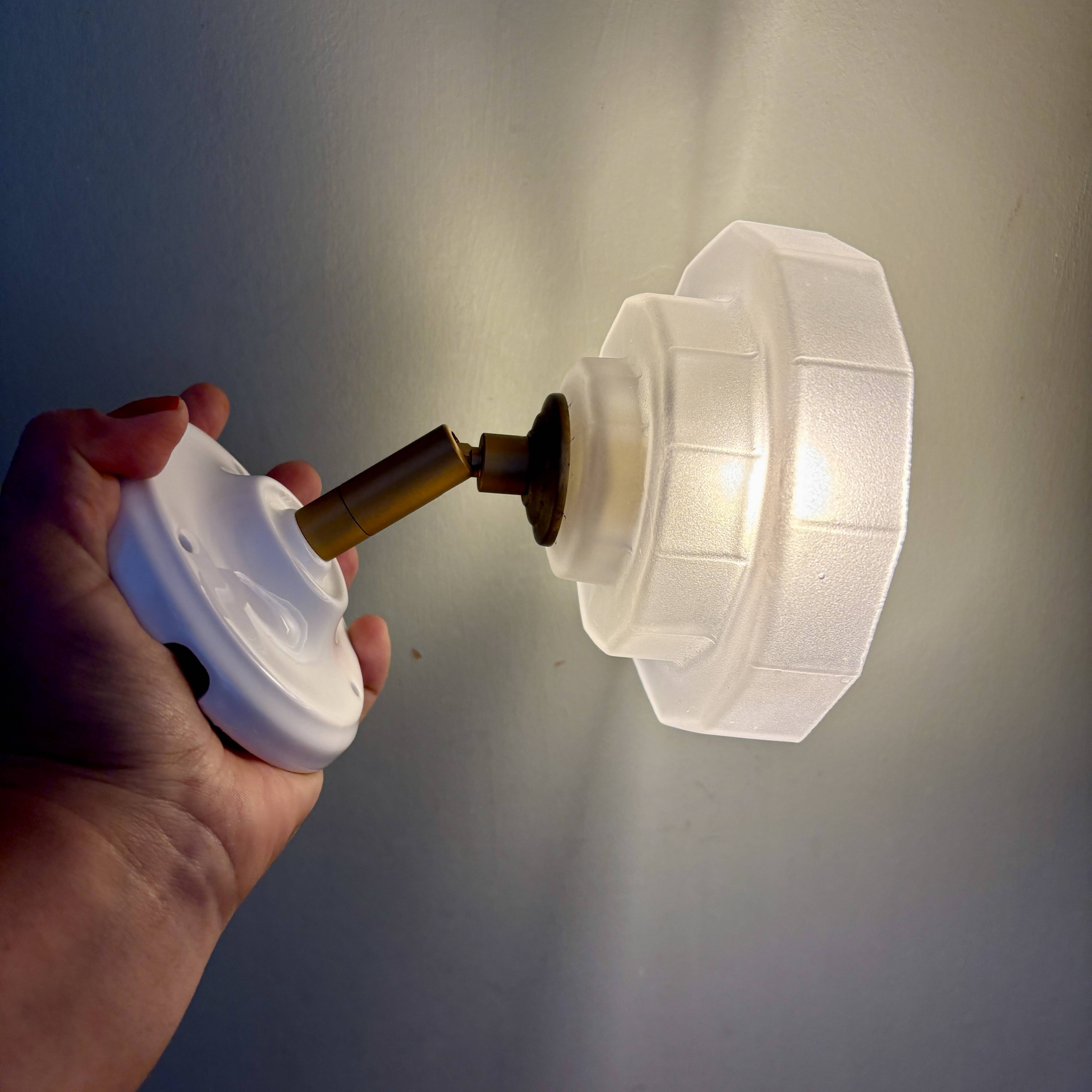 Vintage art deco frosted glass wall lamp with shade