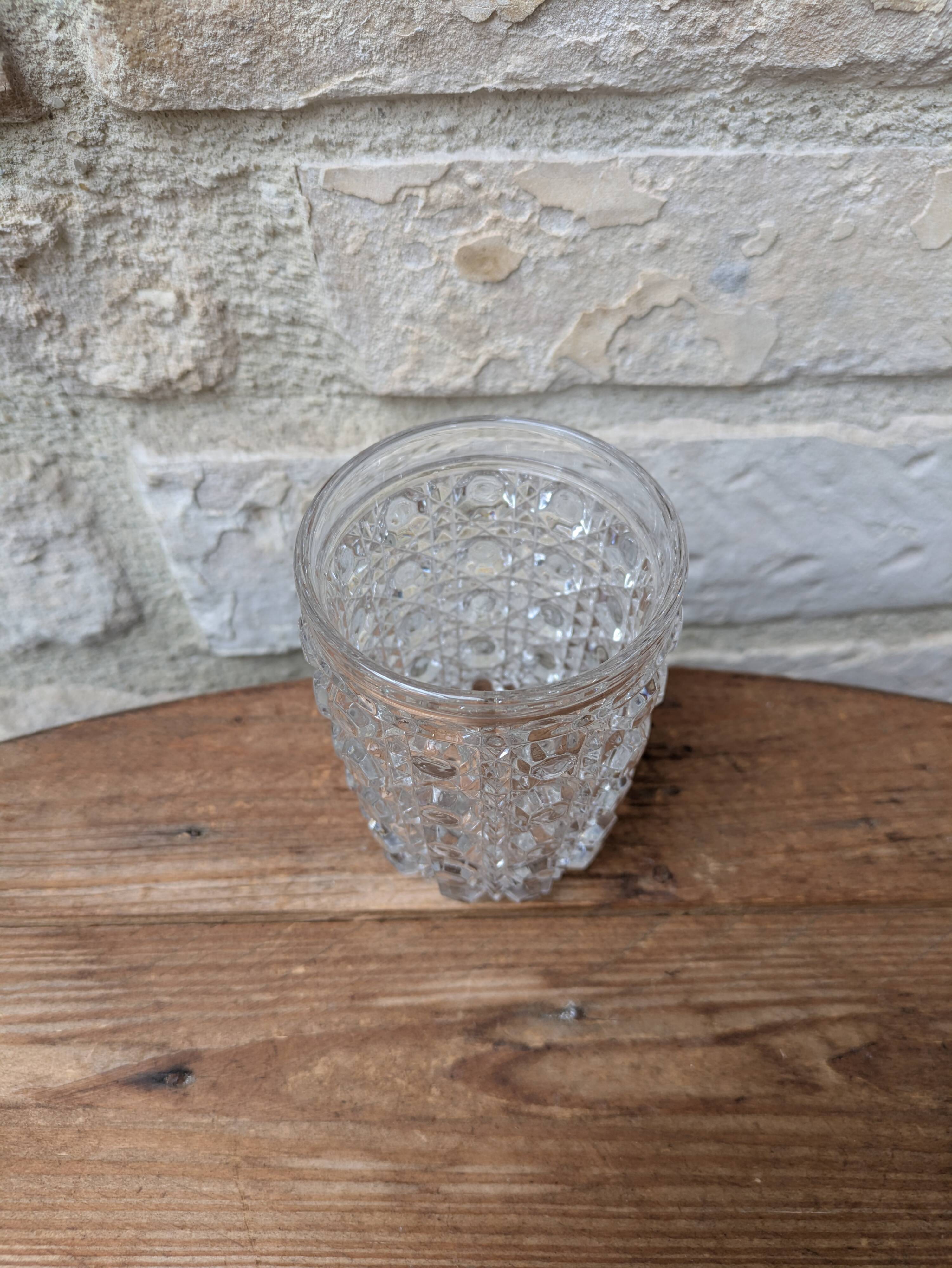 Antique crystal glass goblet signed Baccarat model Diamonds Pierreries H