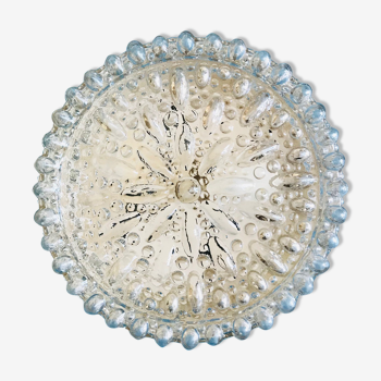 Plafonnier en verre moulé