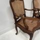 Paire de fauteuils de style Régence en bois naturel XIX siècle