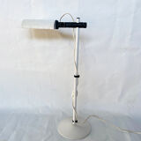 Desk lamp