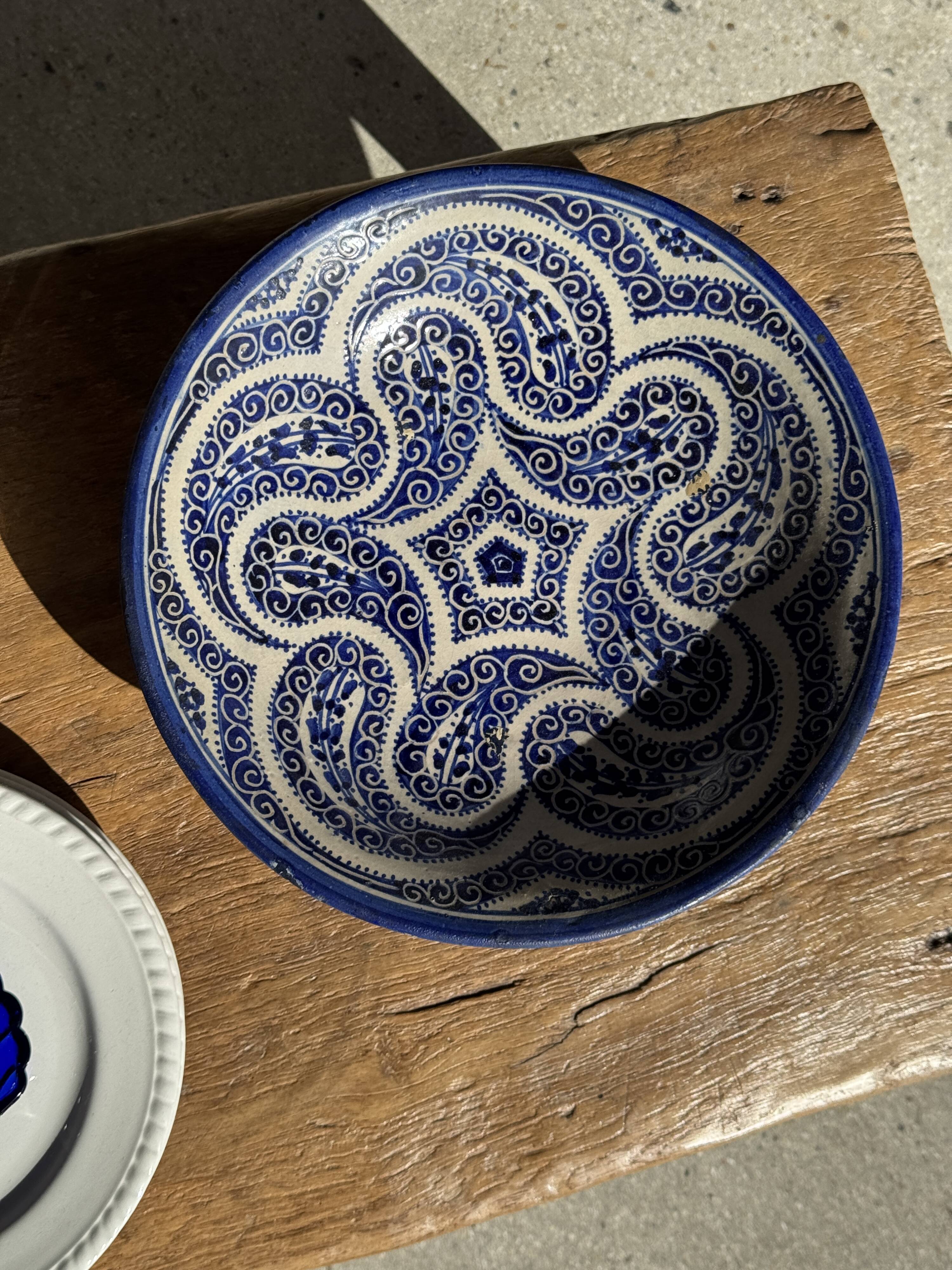 Coupe marocaine en céramique bleu de Fès D28