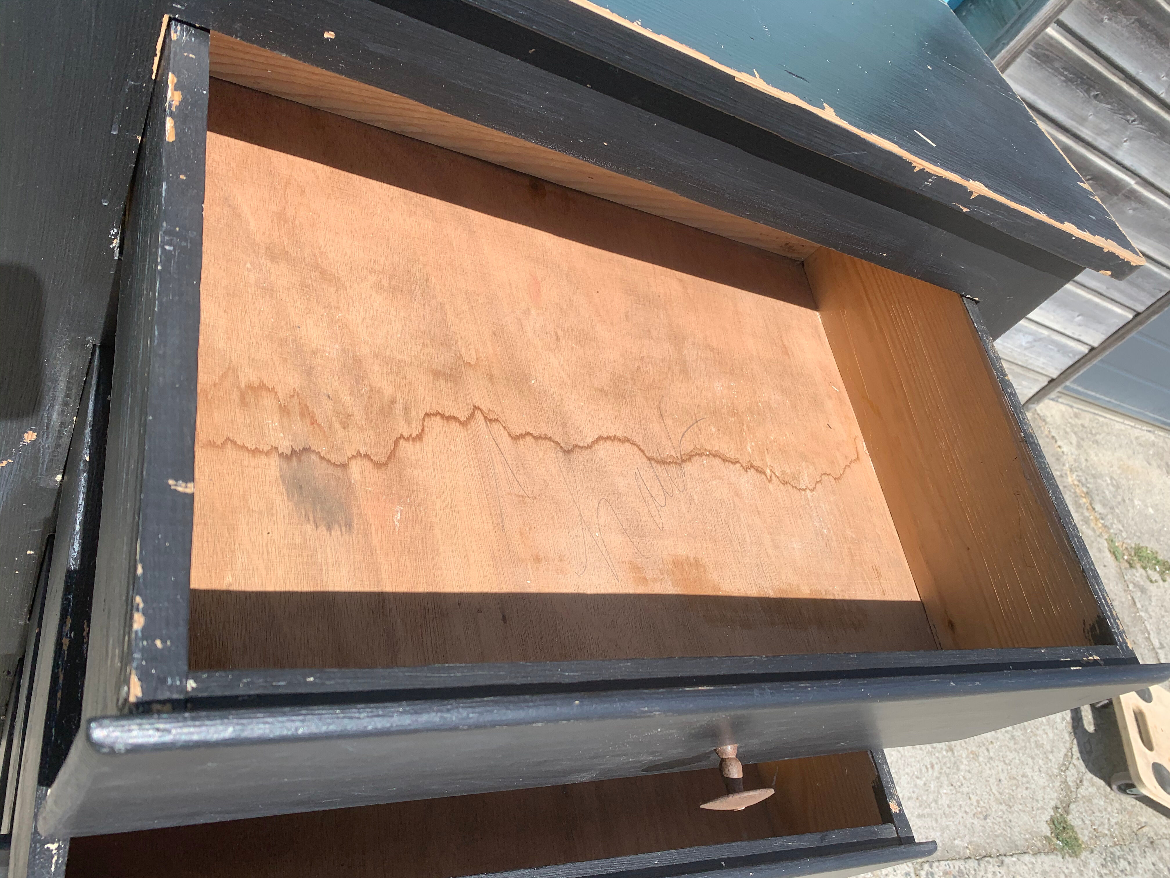 Weekly old craft furniture